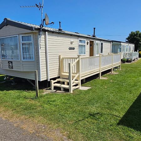 Serendipity Caravan Hire Chapel Saint Leonards Exterior photo