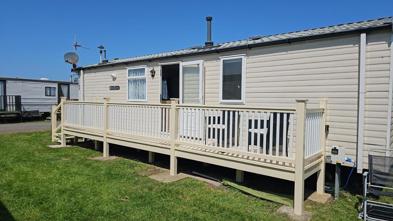 Serendipity Caravan Hire Chapel Saint Leonards Exterior photo